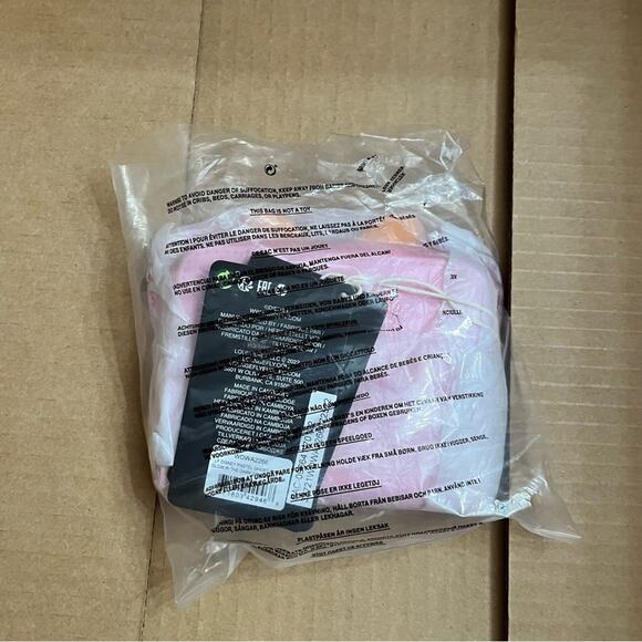 Loungefly Pastel Ghost Minnie Mouse Glow-in-the-Dark Zip Around Wallet - Picture 12 of 14